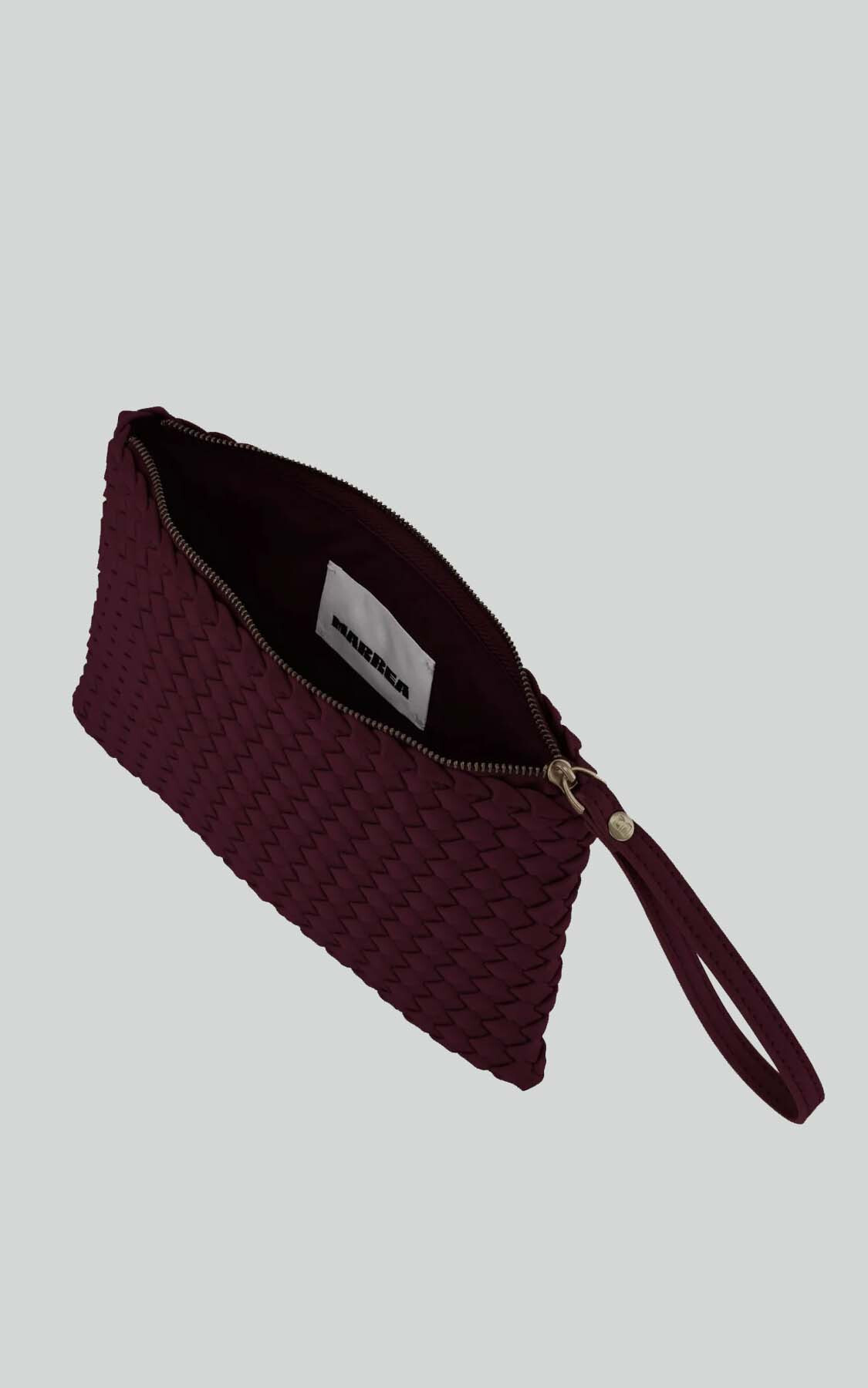 Bordeaux Clutch