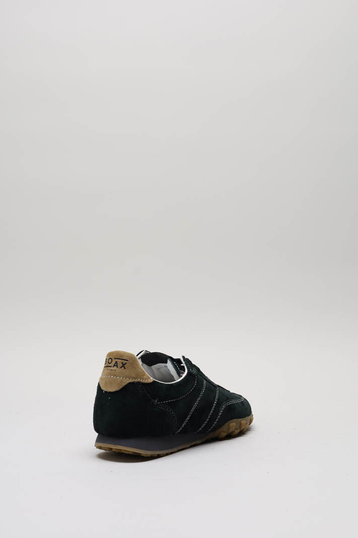 zoom in on Zwart Sneaker image Zwart Sneaker image