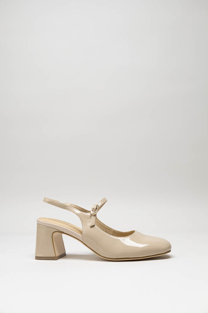 Beige Pump
