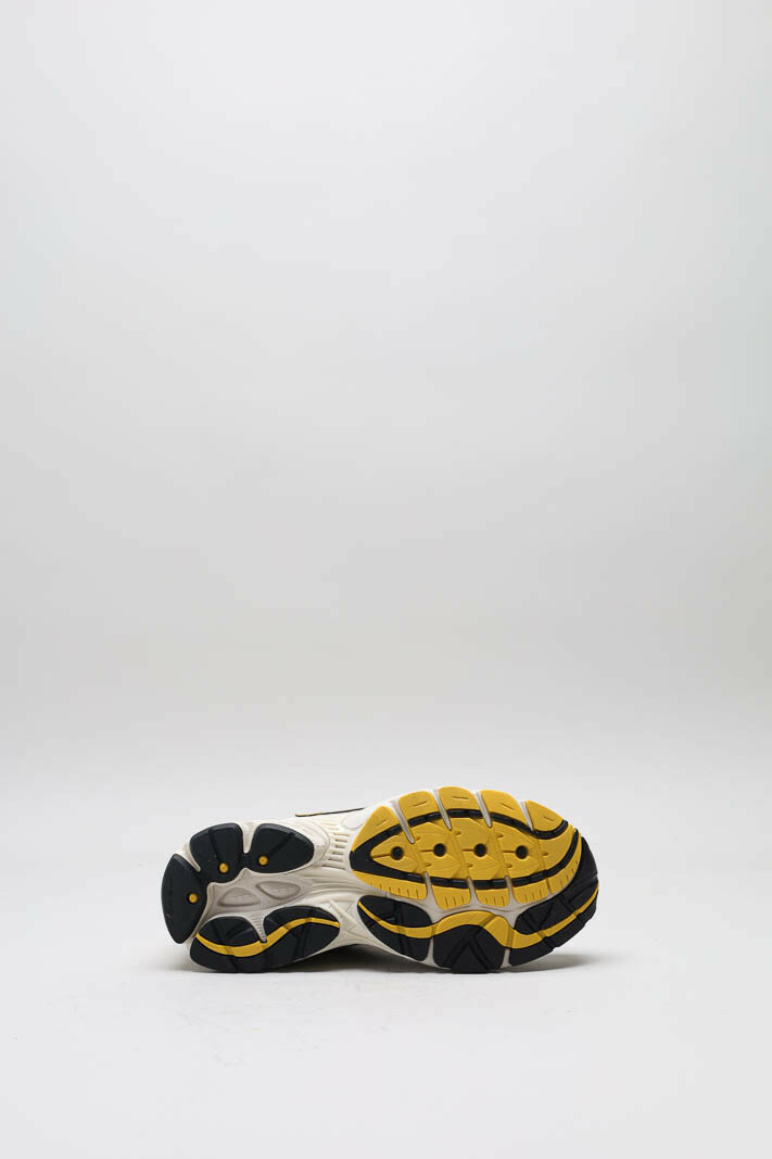 zoom in on Wit Sneaker image Wit Sneaker image