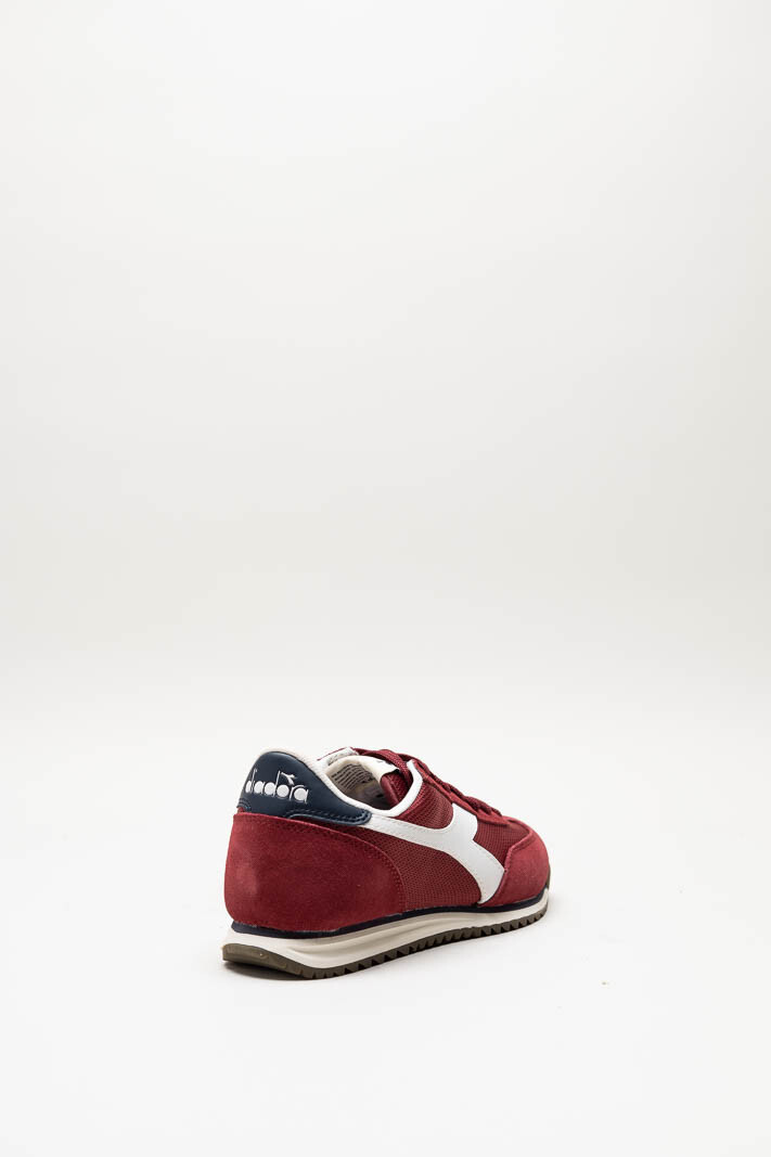 zoom in on Bordeaux Sneaker image Bordeaux Sneaker image