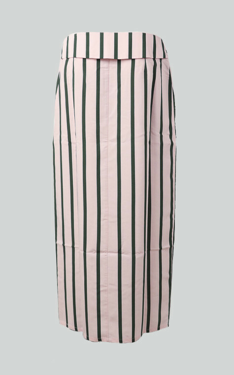 zoom in on Roze Rok image Roze Rok image