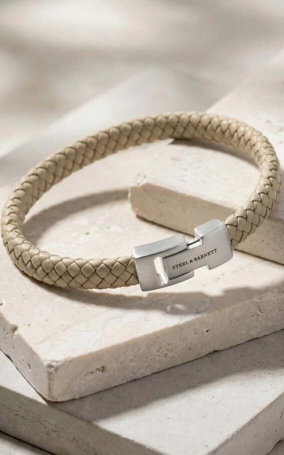 Ecru Accessoire image