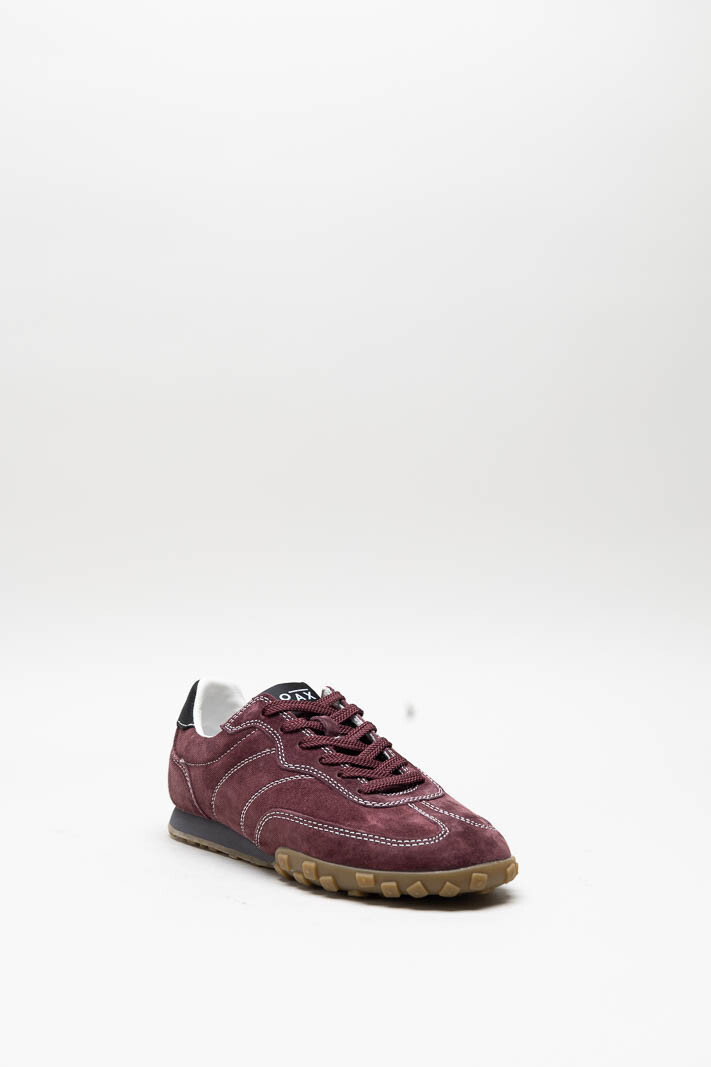 Bordeaux Sneaker