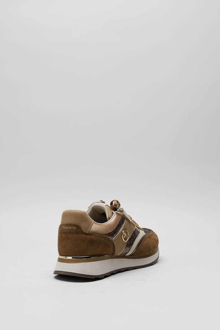 zoom in on Bruin Sneaker image Bruin Sneaker image