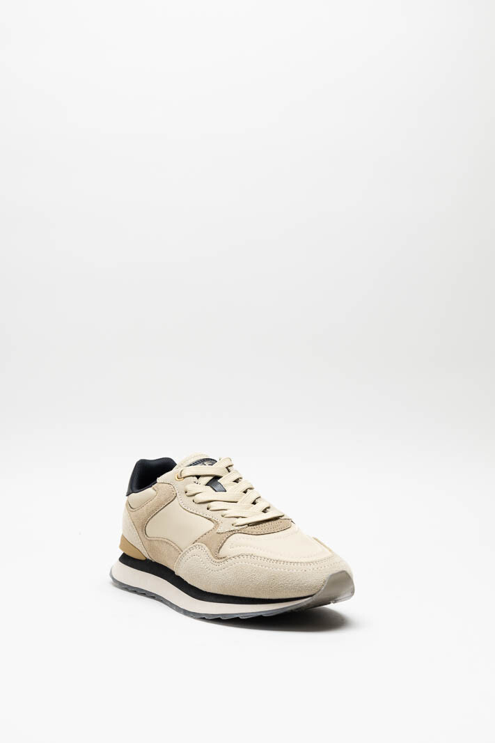 Beige Sneaker
