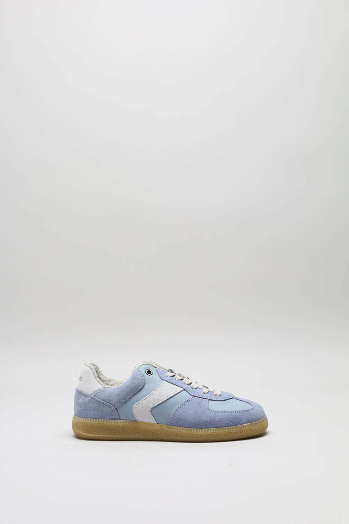 zoom in on Lichtblauw Sneaker image Lichtblauw Sneaker image