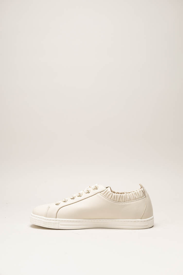 Lichtbeige Sneaker image