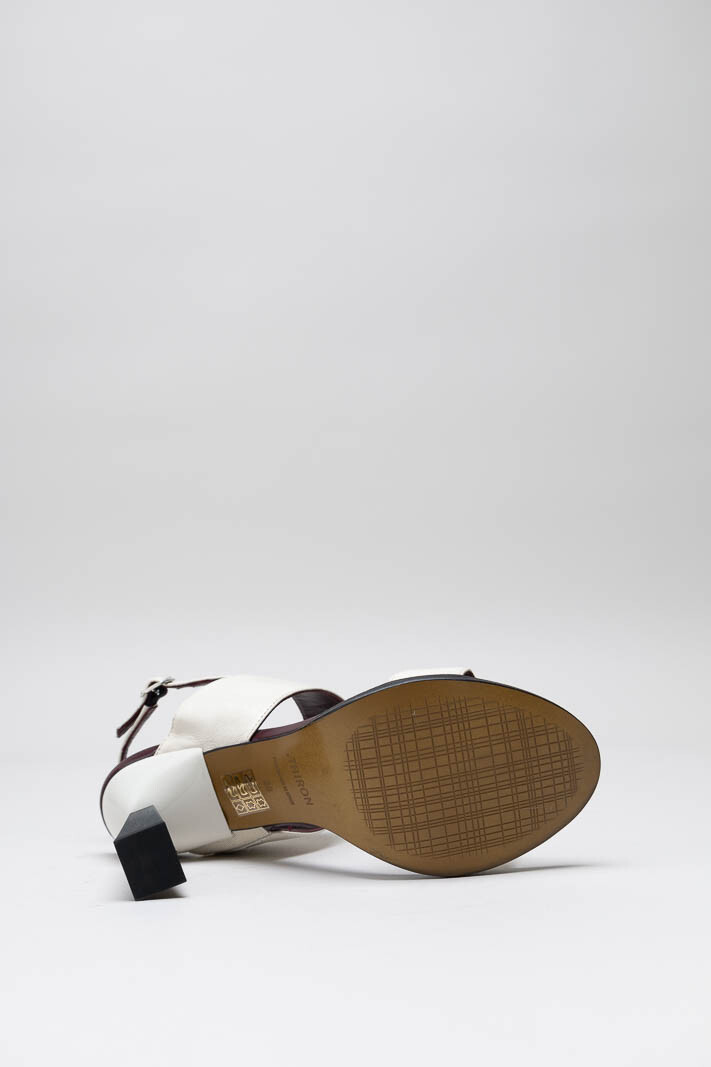 Beige Sandaal hak image