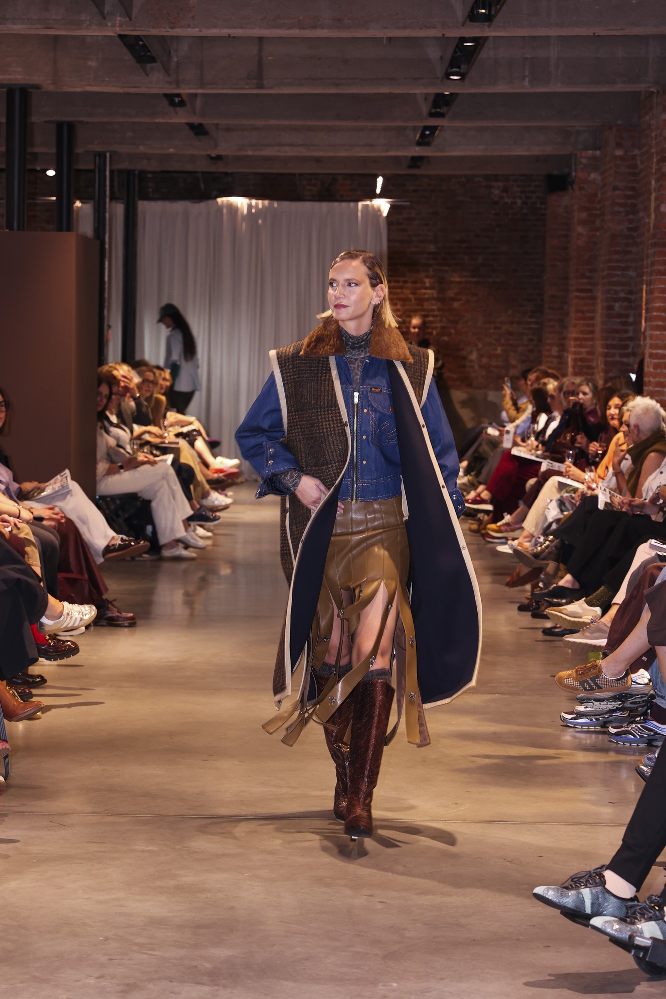 Runway Show PT.1 - 0.028