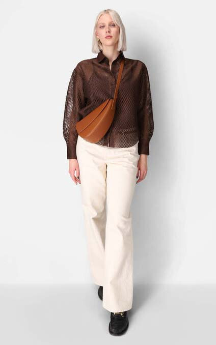 Lichtbeige Cross body image