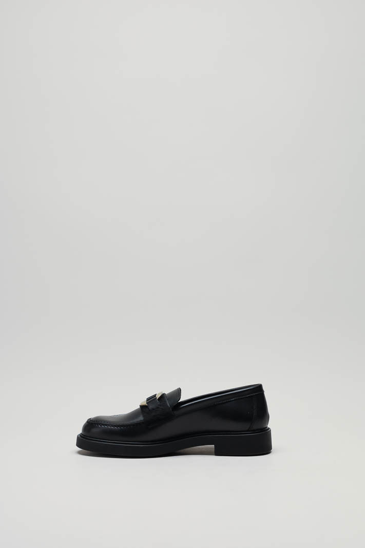 zoom in on Zwart Mocassin image Zwart Mocassin image