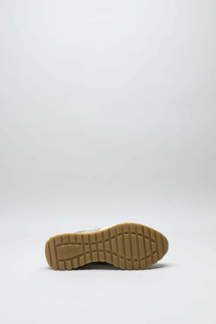 zoom in on Wit Sneaker image Wit Sneaker image