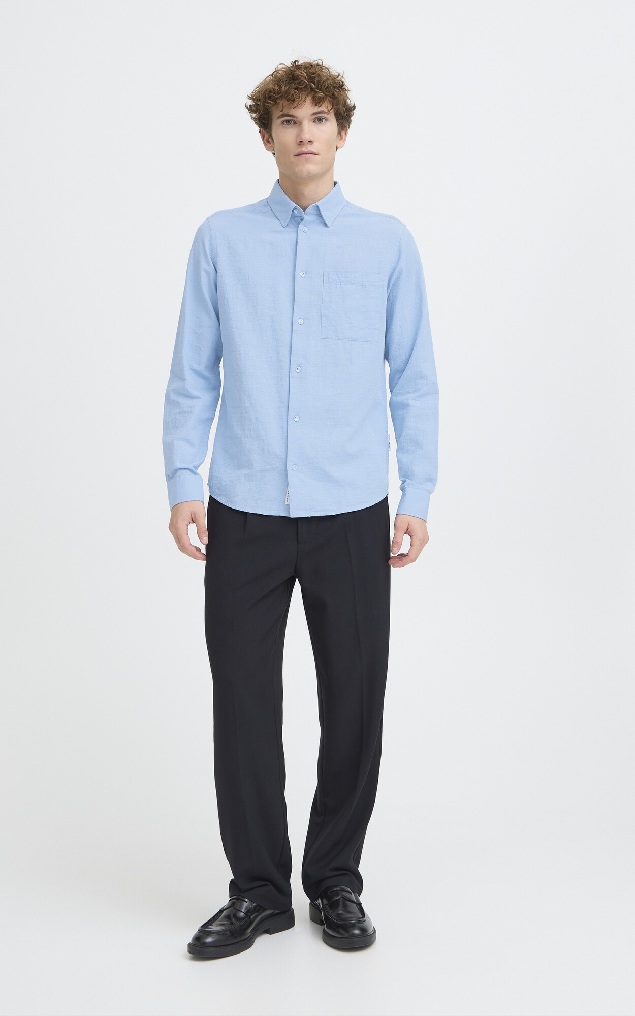 Lichtblauw Hemd image