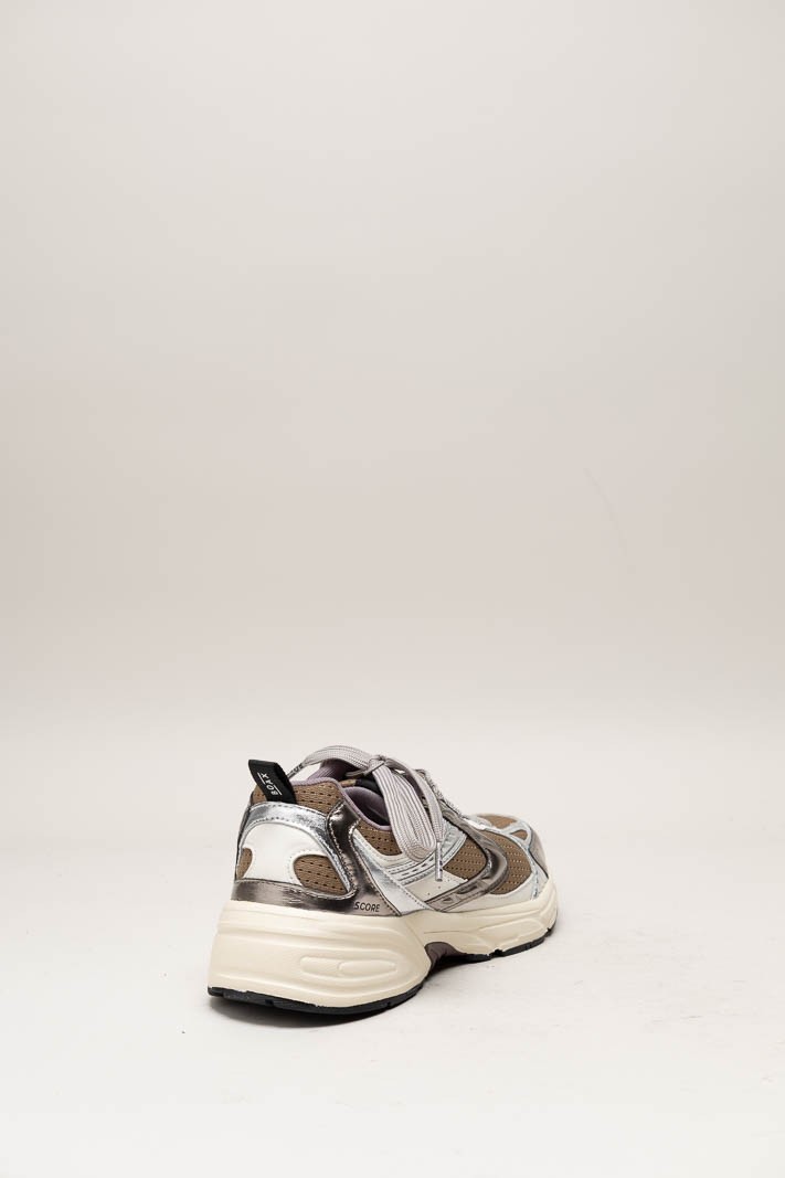 Bruin Sneaker image