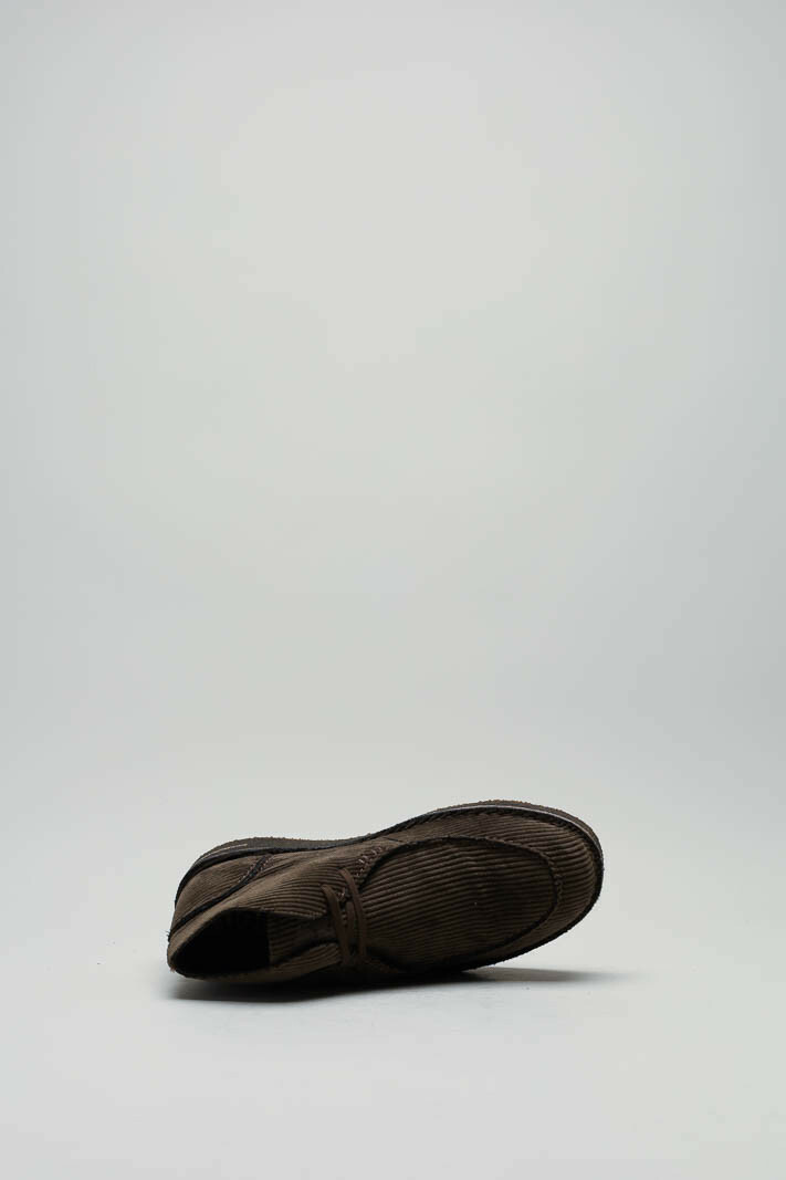 zoom in on Donkerbruin Veterschoen hoog image Donkerbruin Veterschoen hoog image
