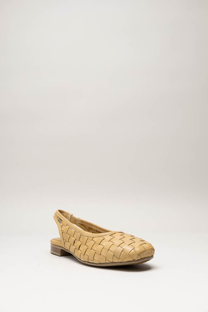 Camel Ballerina
