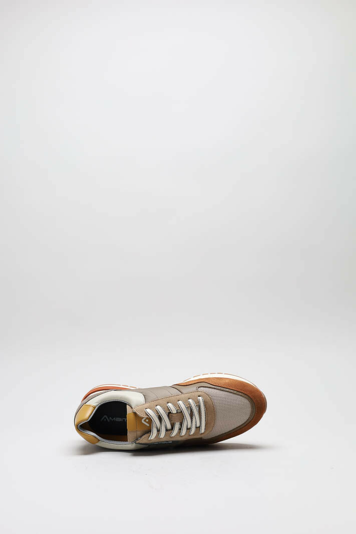 zoom in on Bruin Sneaker image Bruin Sneaker image