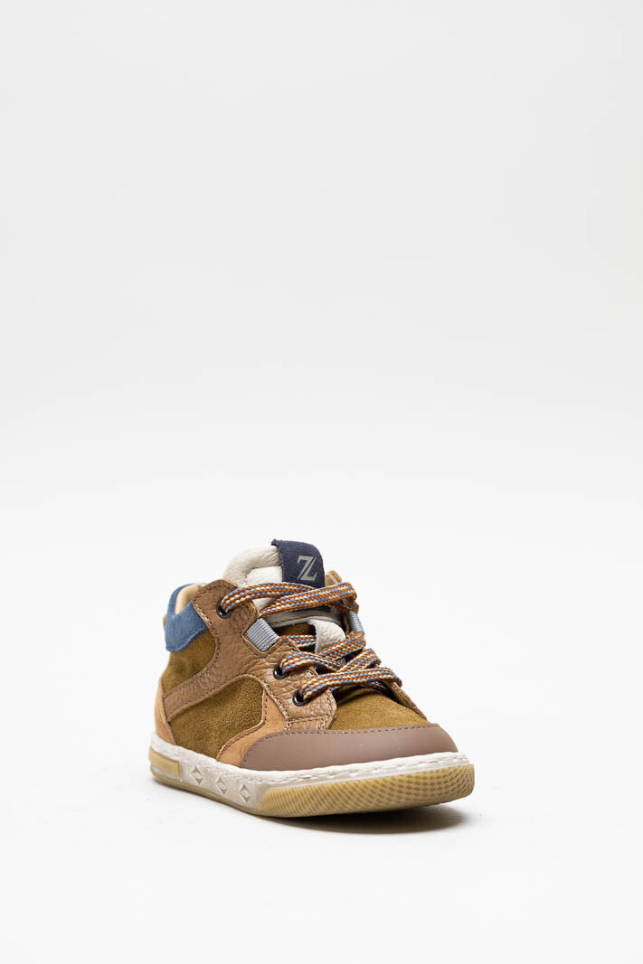 Camel Sneaker