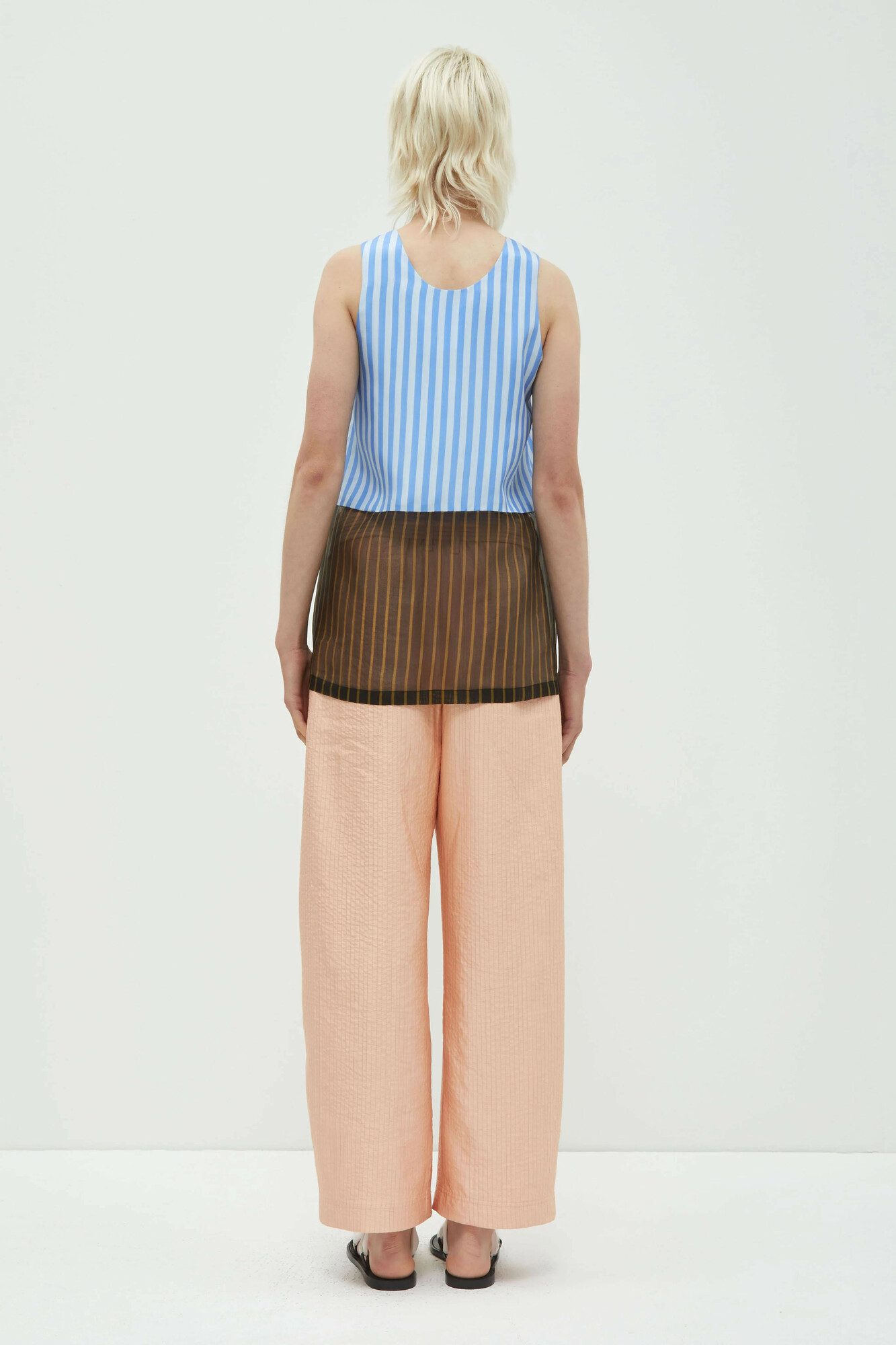 zoom in on Blauw Blouse image Blauw Blouse image