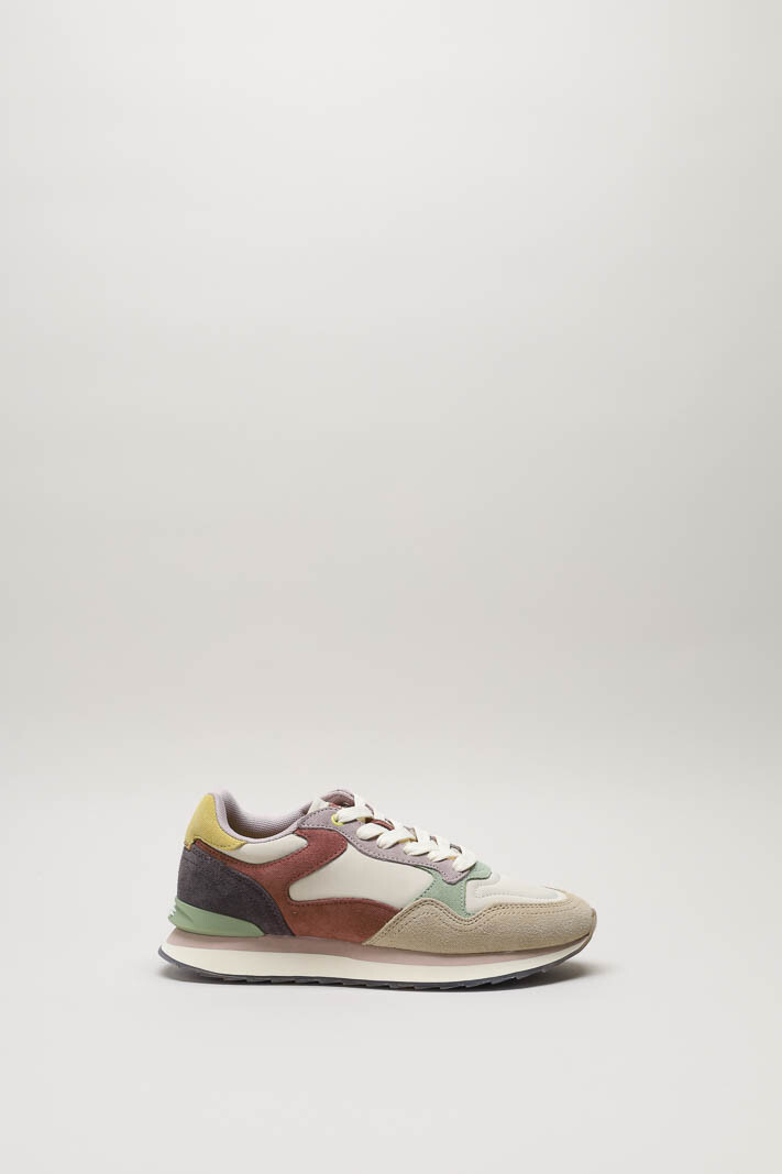 Beige Sneaker