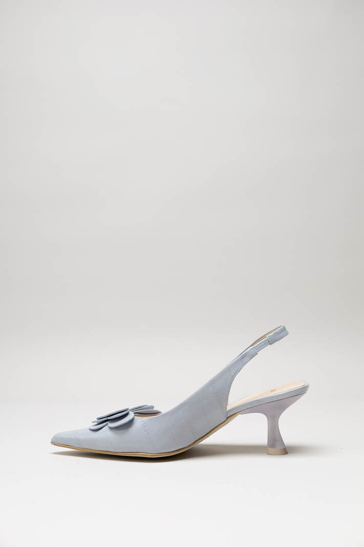 Lichtblauw Pump image