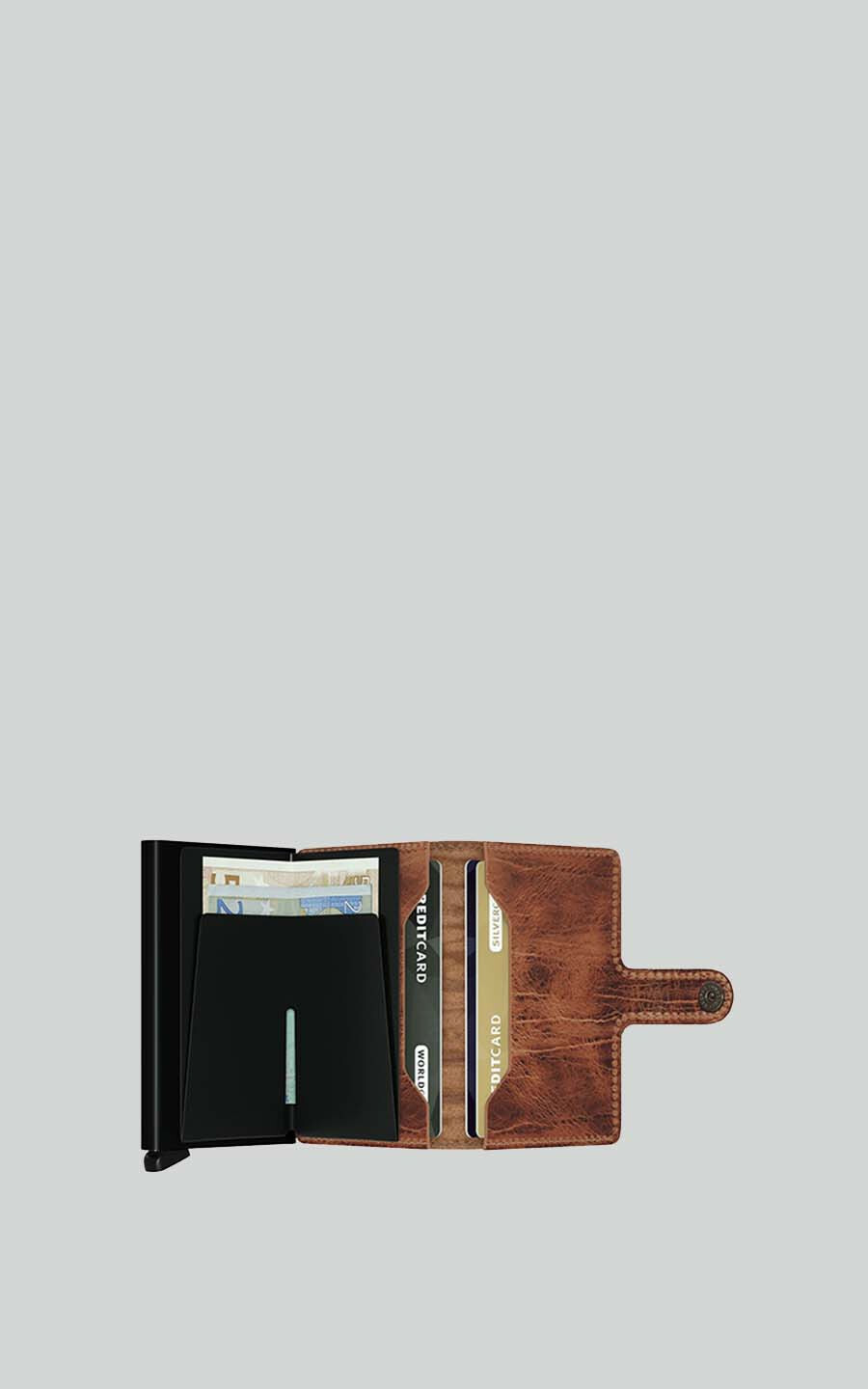 zoom in on Cognac Card protector image Cognac Card protector image