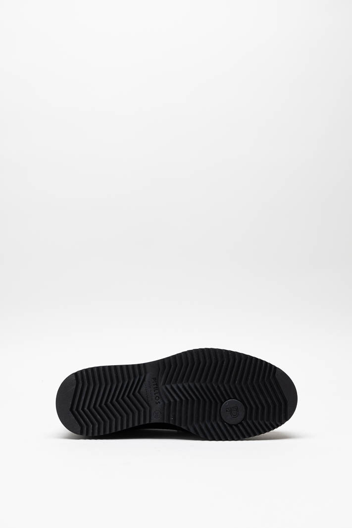 zoom in on Zwart Mocassin image Zwart Mocassin image