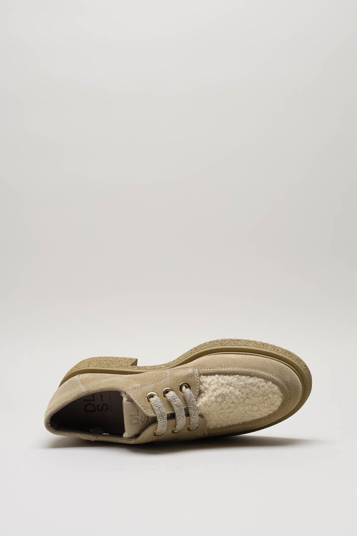 Beige Veterschoen image