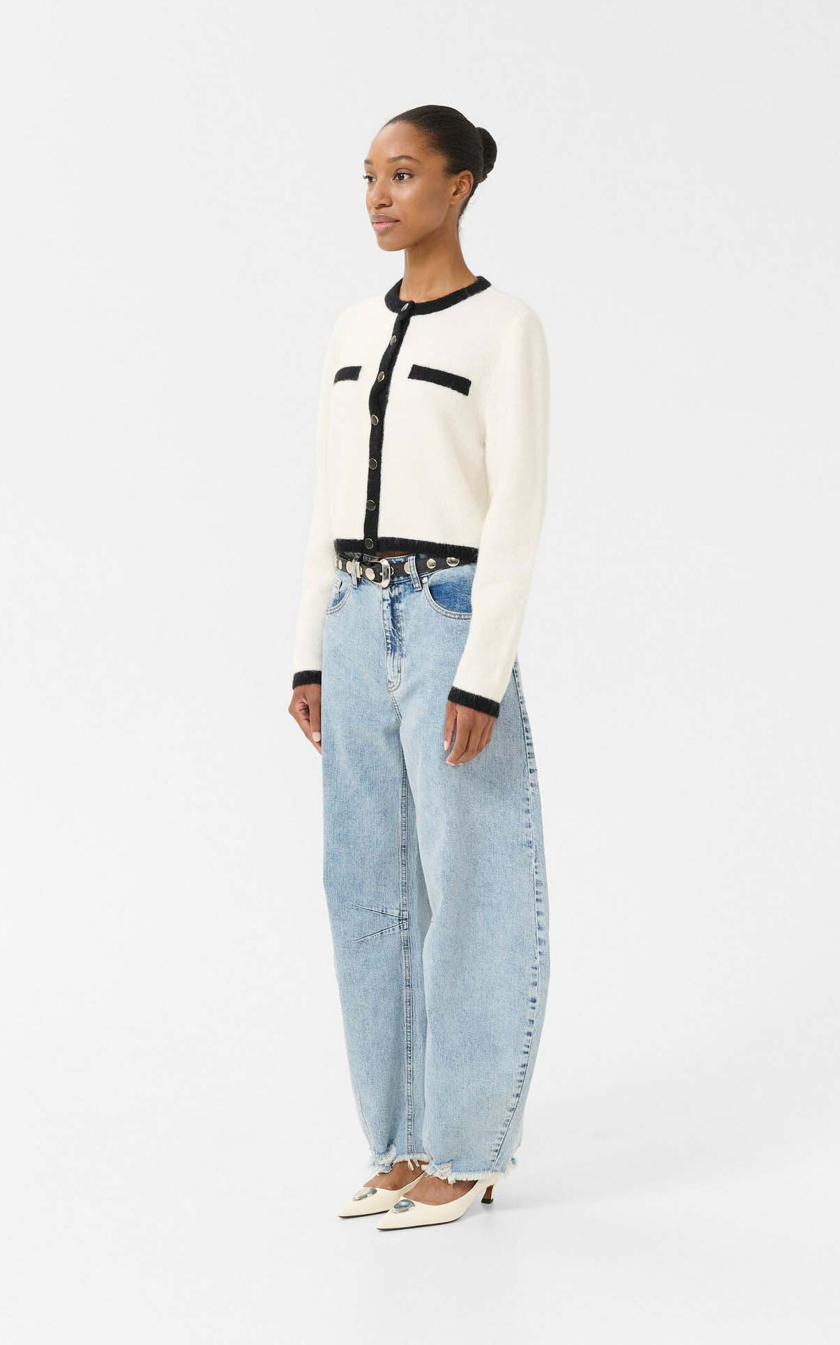 Wit Cardigan