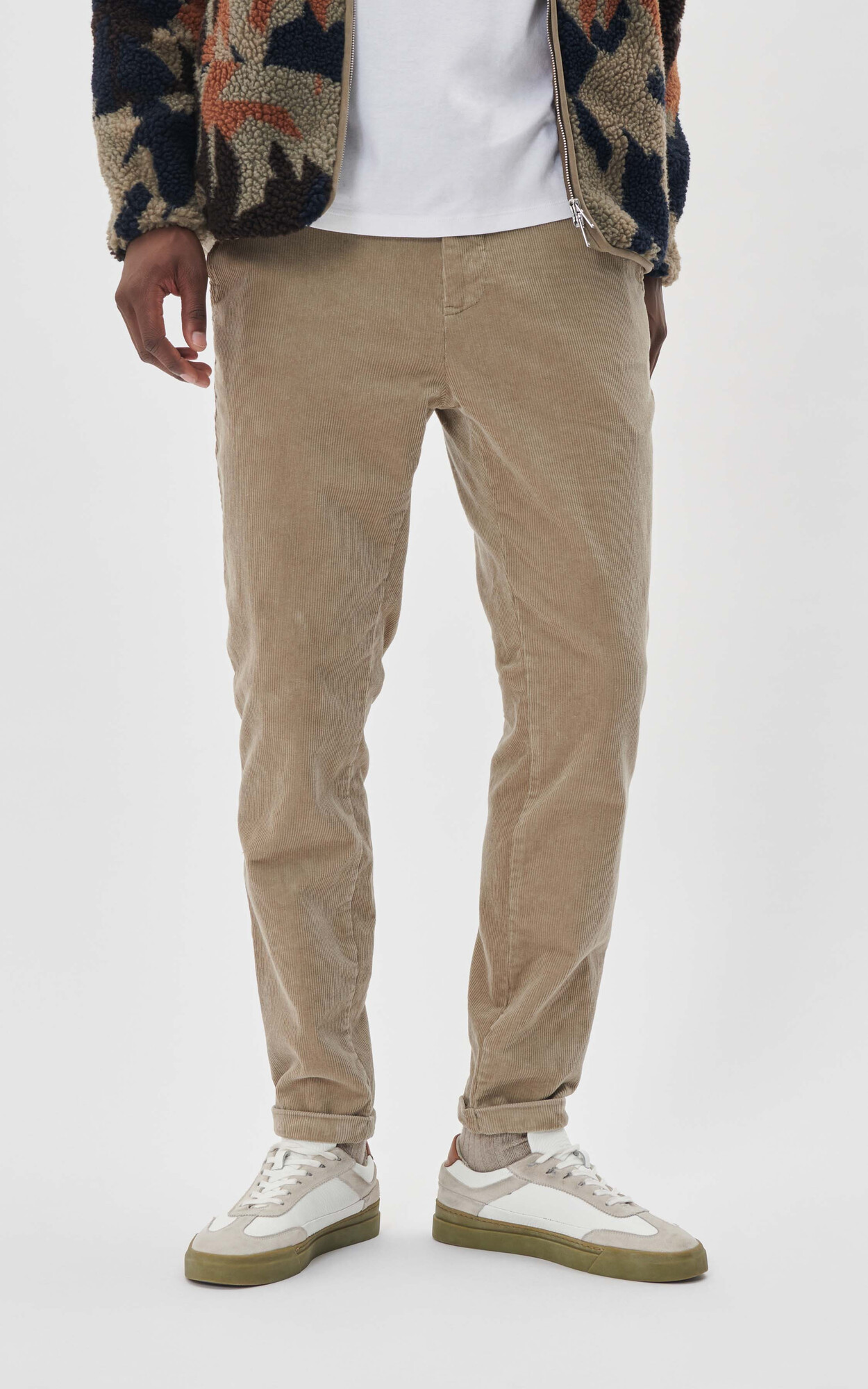Greige Broek