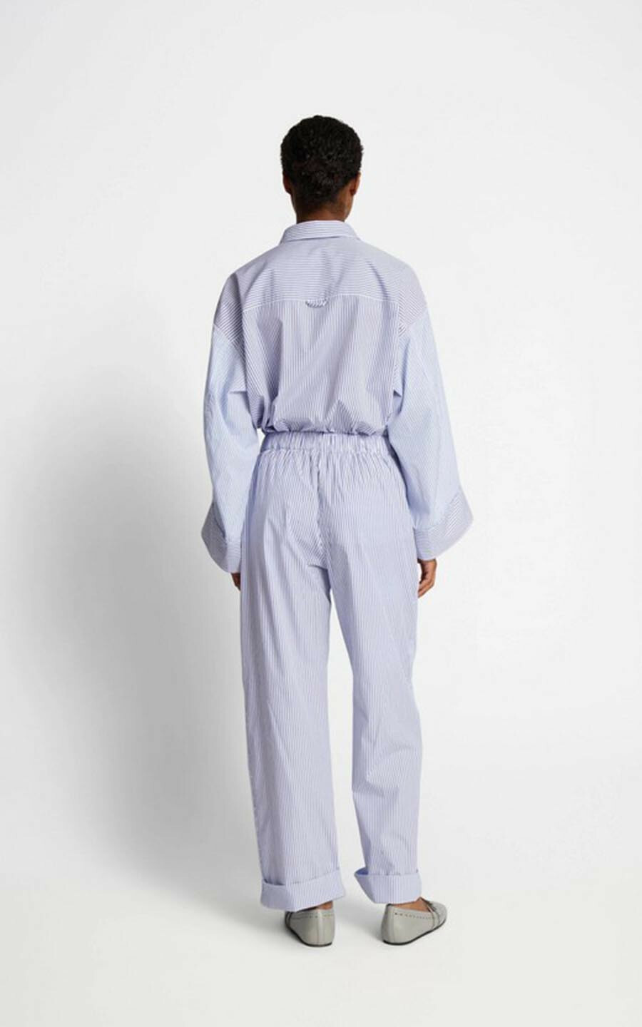 zoom in on Blauw Hemd image Blauw Hemd image