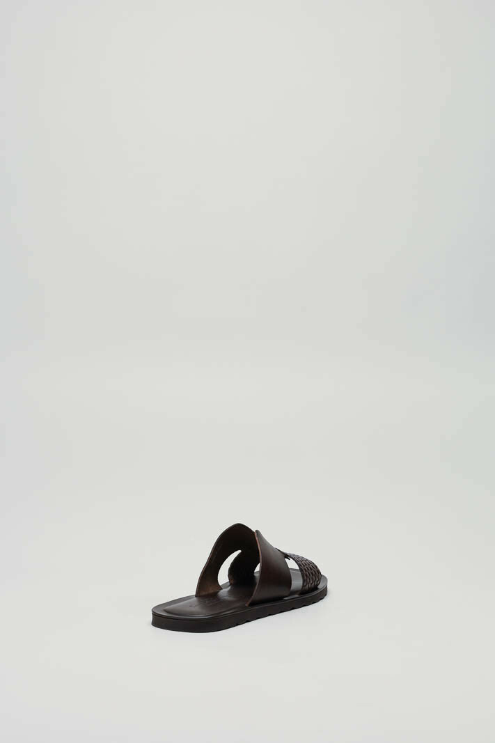zoom in on Bruin Slipper image Bruin Slipper image