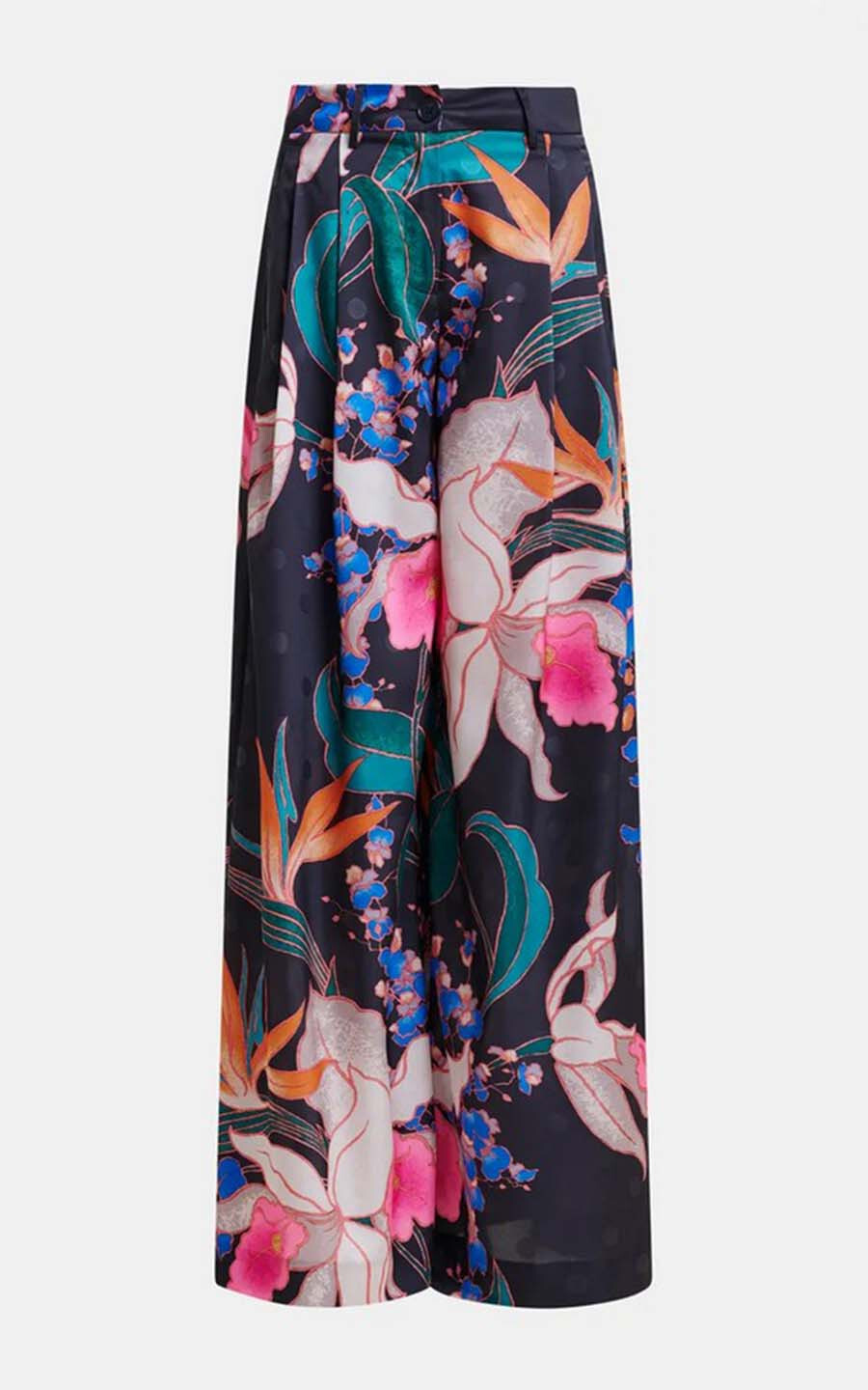 zoom in on Zwart Broek image Zwart Broek image