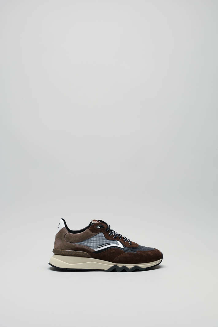 zoom in on Donkerbruin Sneaker image Donkerbruin Sneaker image