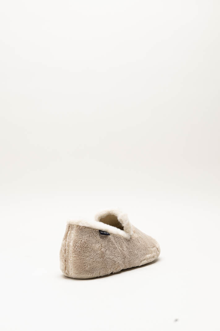 zoom in on Beige Pantoffel image Beige Pantoffel image