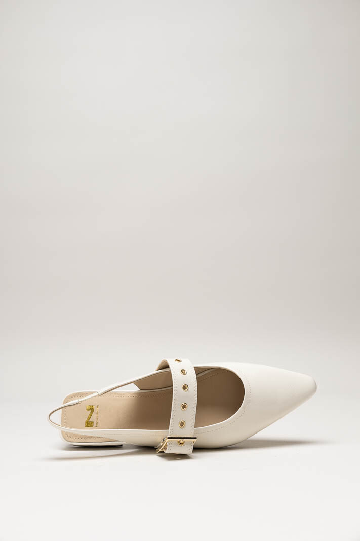 Ecru Ballerina image