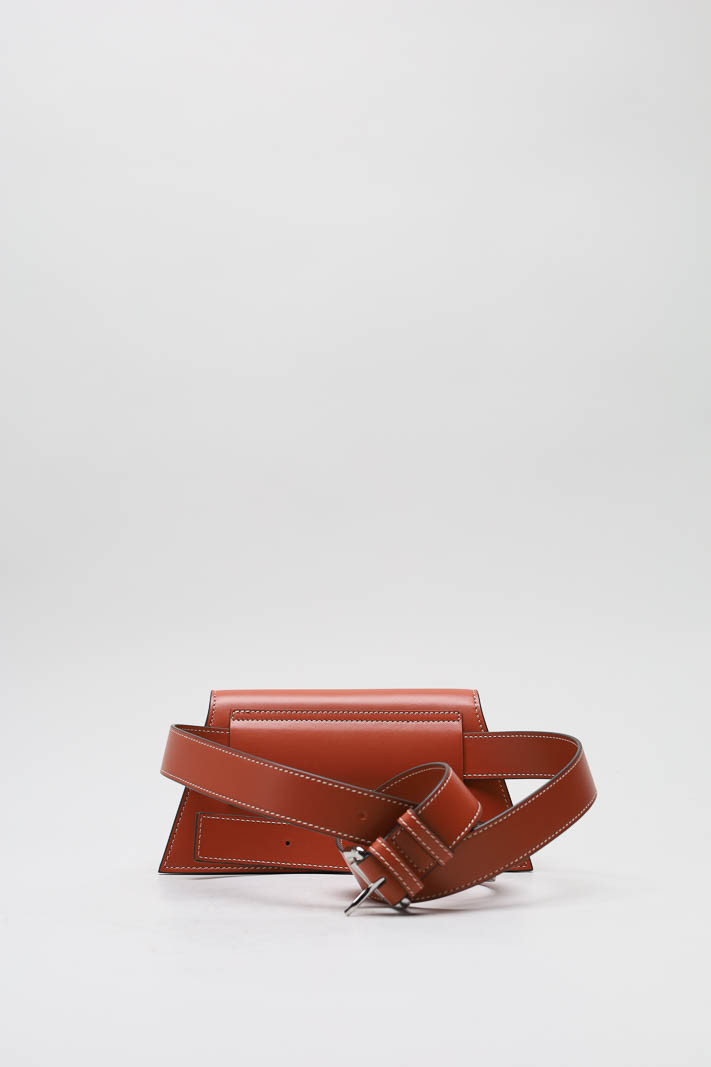 Cognac Cross body image