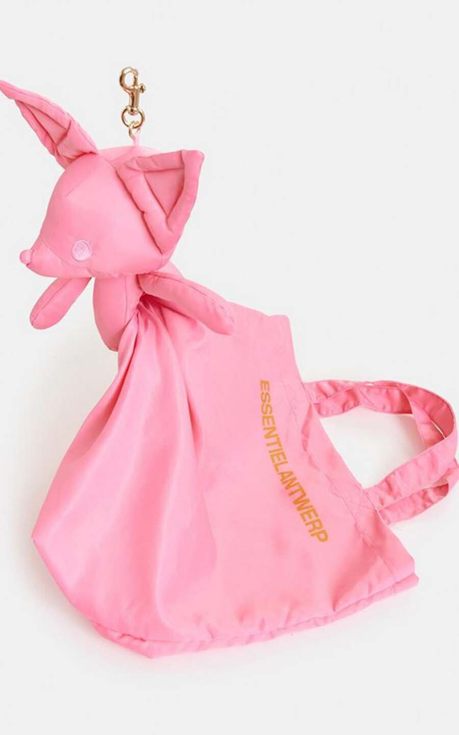 Roze Tashanger image