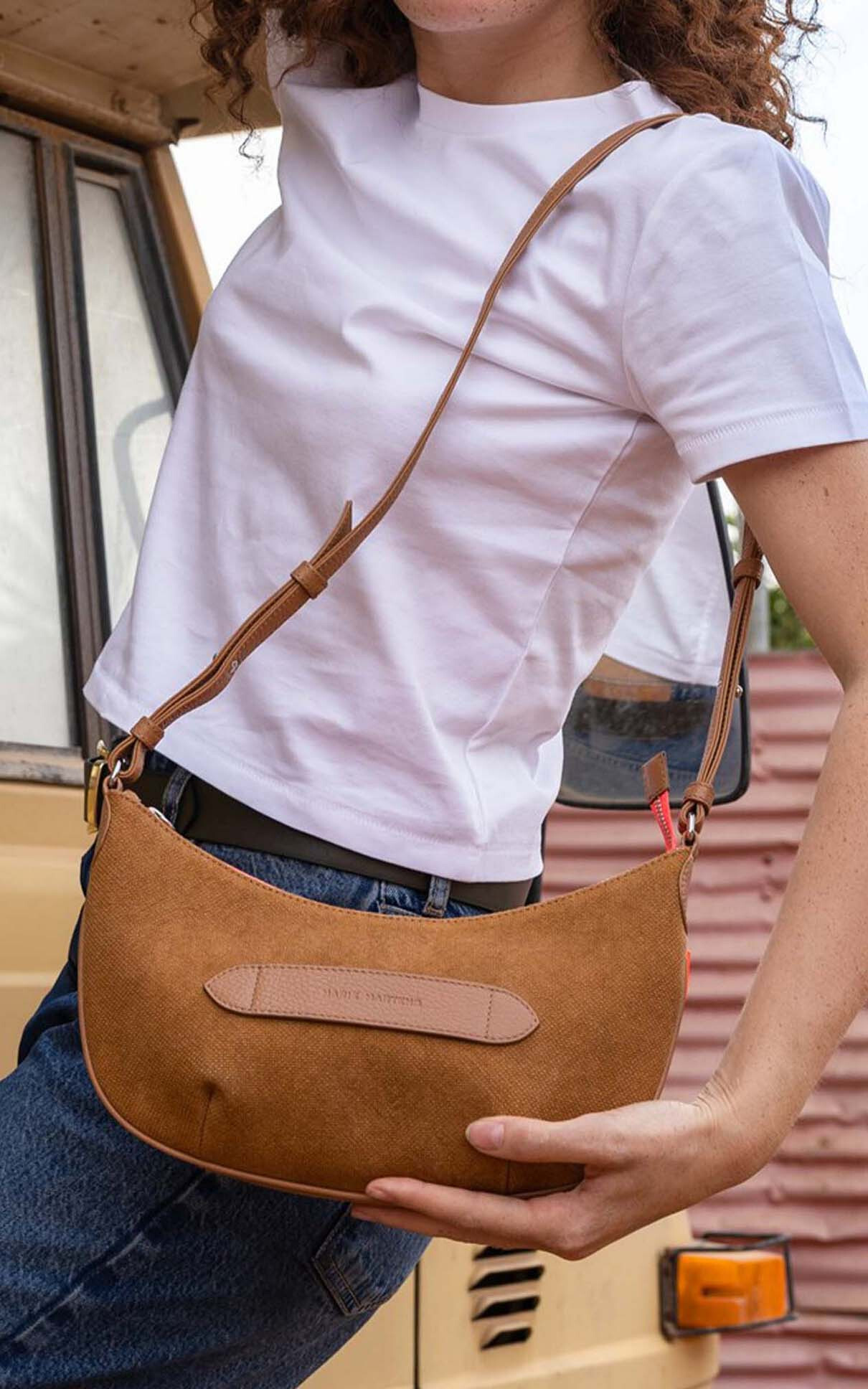 Camel Cross body image