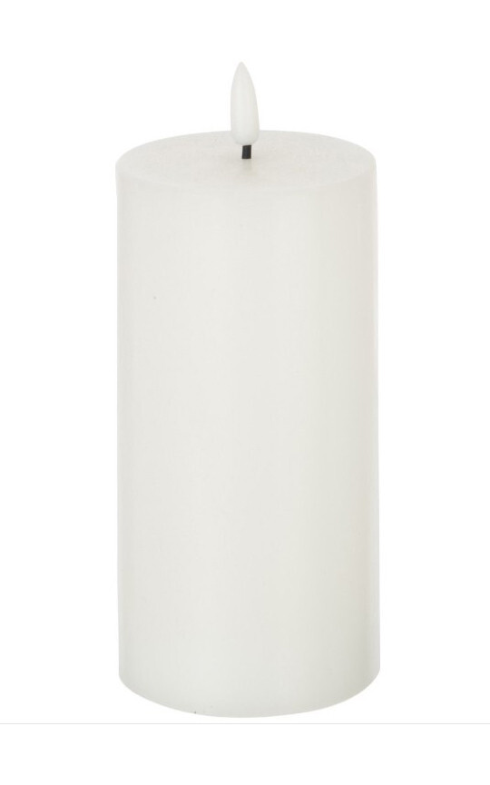 Wit Kaarsen en kaarsenhouders image