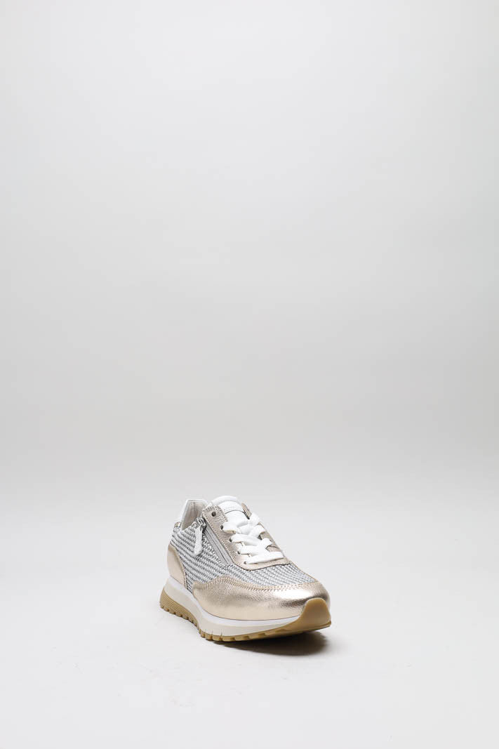 zoom in on Goud Sneaker image Goud Sneaker image