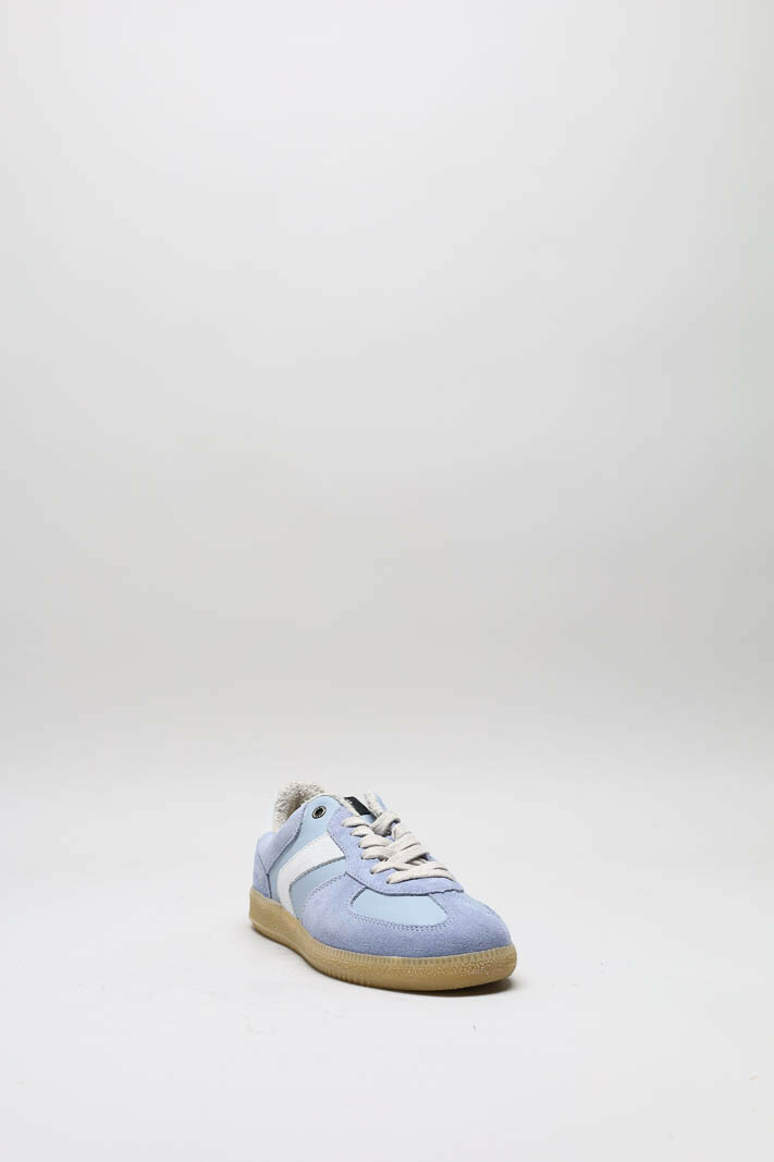 zoom in on Lichtblauw Sneaker image Lichtblauw Sneaker image