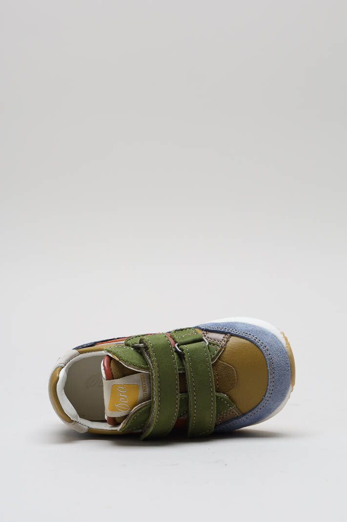zoom in on Kaki Velcro schoen image Kaki Velcro schoen image