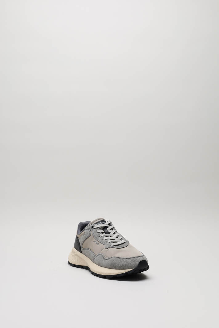 zoom in on Grijs Sneaker image Grijs Sneaker image