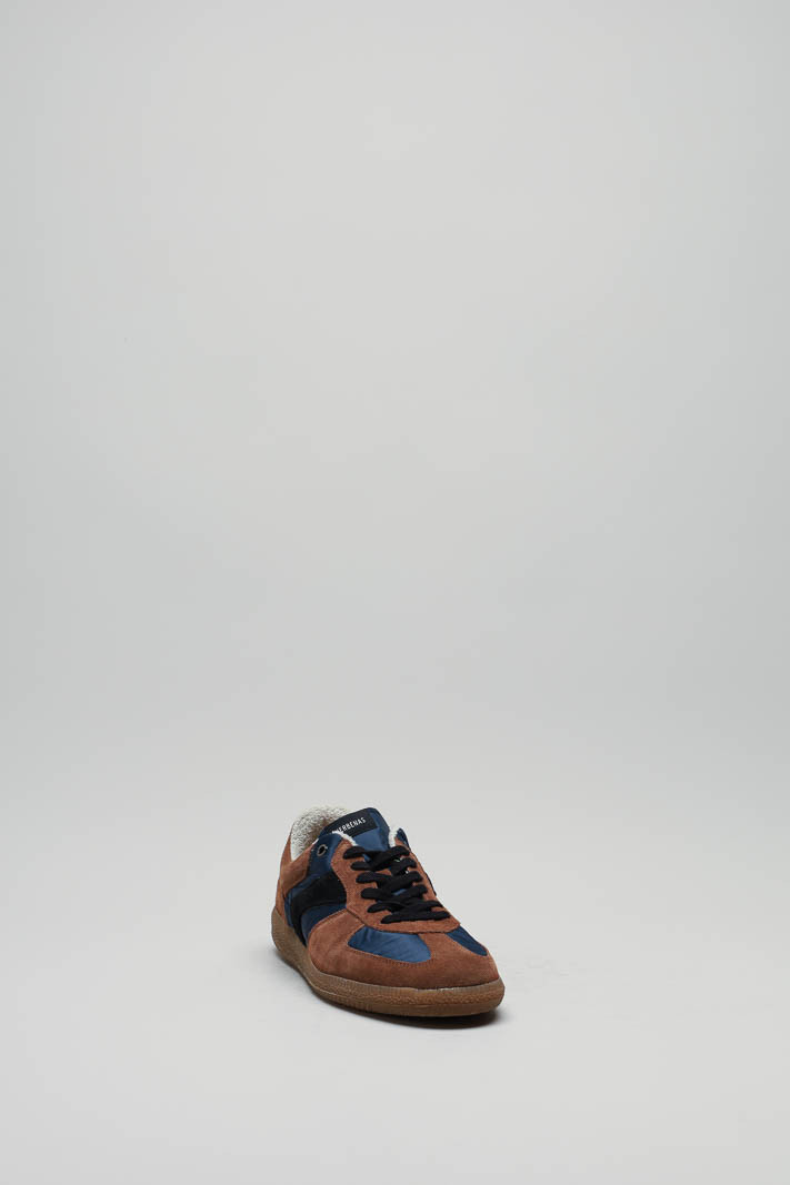 zoom in on Cognac Sneaker image Cognac Sneaker image
