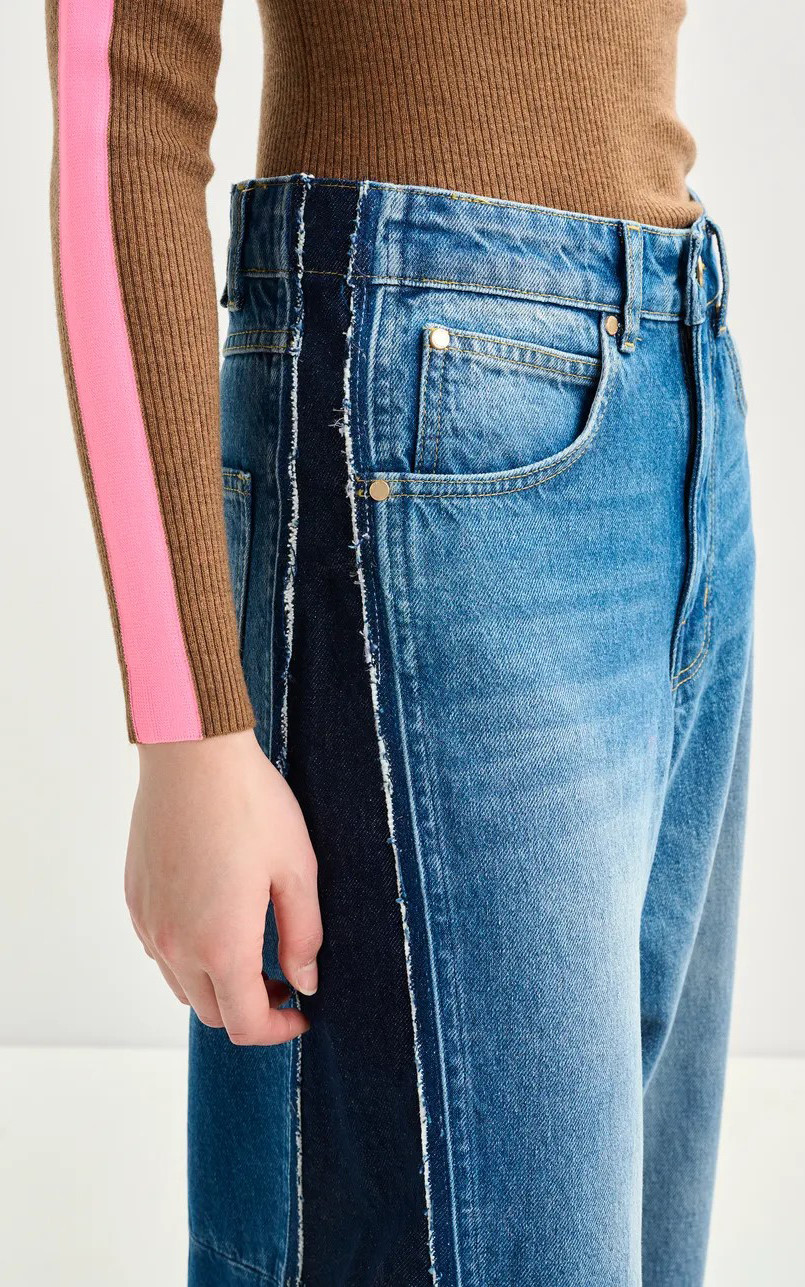 zoom in on Jeans Broek image Jeans Broek image