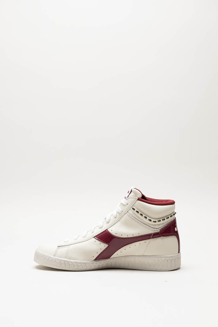zoom in on Gebroken wit Sneaker image Gebroken wit Sneaker image
