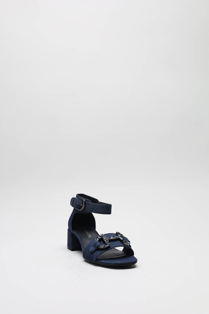 zoom in on Blauw Sandaal hak image Blauw Sandaal hak image