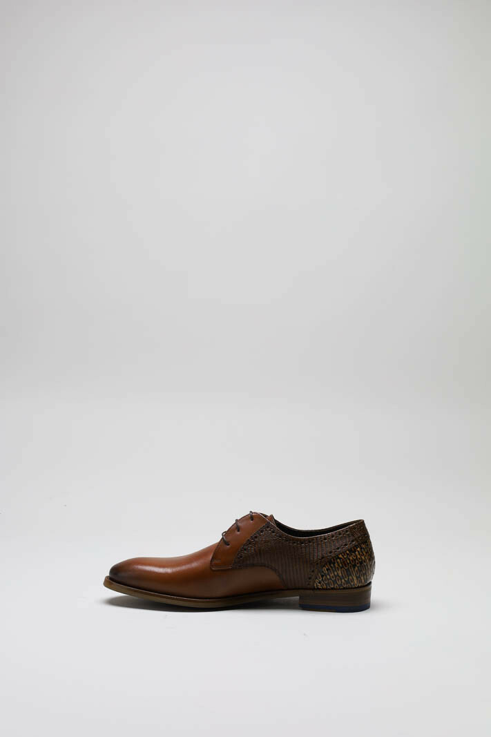zoom in on Cognac Veterschoen image Cognac Veterschoen image
